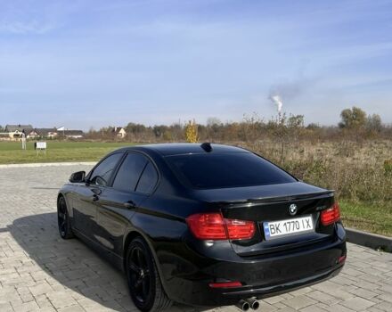 Чорний БМВ 3 Серія, об'ємом двигуна 2 л та пробігом 185 тис. км за 12700 $, фото 4 на Automoto.ua