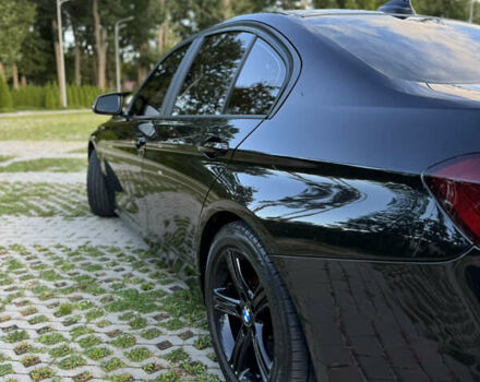 Чорний БМВ 3 Серія, об'ємом двигуна 2 л та пробігом 150 тис. км за 14800 $, фото 5 на Automoto.ua