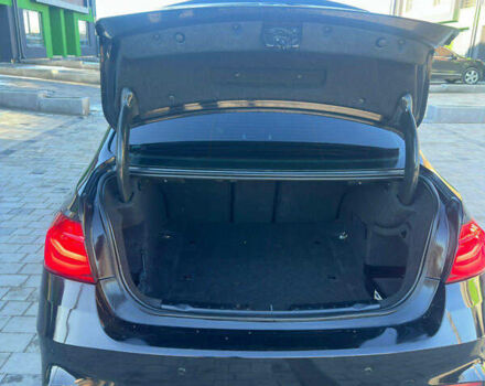 Черный БМВ 3 Серия, объемом двигателя 2 л и пробегом 268 тыс. км за 12600 $, фото 7 на Automoto.ua