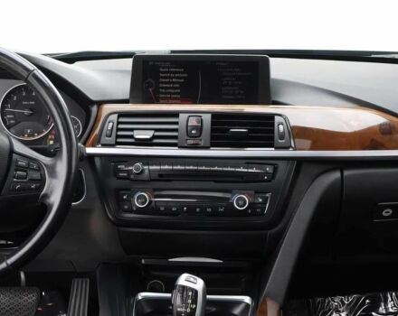 Чорний БМВ 3 Серія, об'ємом двигуна 2 л та пробігом 71 тис. км за 1700 $, фото 10 на Automoto.ua