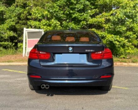 Черный БМВ 3 Серия, объемом двигателя 2 л и пробегом 75 тыс. км за 7200 $, фото 6 на Automoto.ua