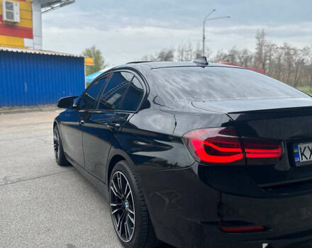 Черный БМВ 3 Серия, объемом двигателя 2 л и пробегом 151 тыс. км за 15000 $, фото 2 на Automoto.ua