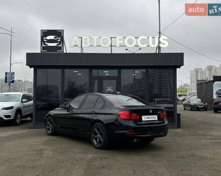 Чорний БМВ 3 Серія, об'ємом двигуна 2 л та пробігом 106 тис. км за 12490 $, фото 4 на Automoto.ua
