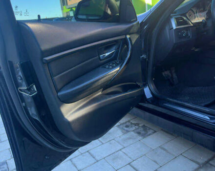 Черный БМВ 3 Серия, объемом двигателя 2 л и пробегом 268 тыс. км за 12600 $, фото 18 на Automoto.ua