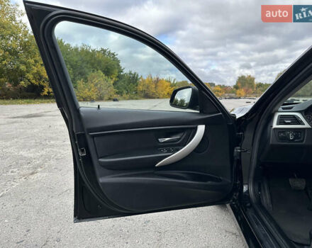 Черный БМВ 3 Серия, объемом двигателя 2 л и пробегом 77 тыс. км за 13999 $, фото 17 на Automoto.ua