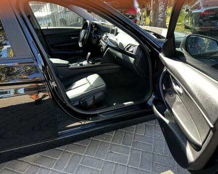 Черный БМВ 3 Серия, объемом двигателя 2 л и пробегом 189 тыс. км за 12000 $, фото 9 на Automoto.ua