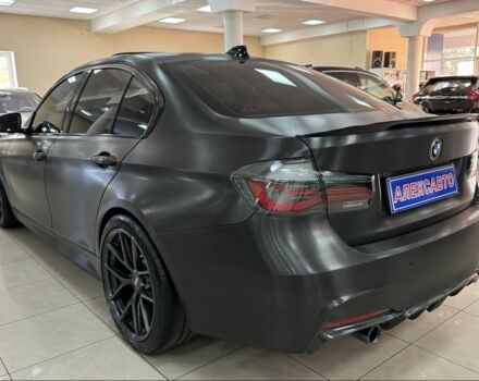 Черный БМВ 3 Серия, объемом двигателя 3 л и пробегом 145 тыс. км за 23500 $, фото 5 на Automoto.ua