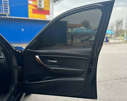 Черный БМВ 3 Серия, объемом двигателя 2 л и пробегом 151 тыс. км за 15000 $, фото 9 на Automoto.ua