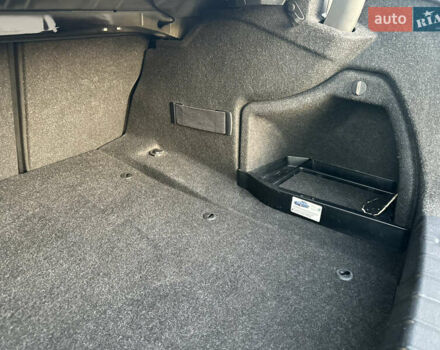 Черный БМВ 3 Серия, объемом двигателя 2 л и пробегом 179 тыс. км за 15500 $, фото 122 на Automoto.ua