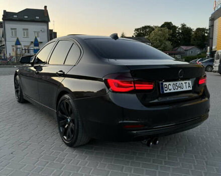 Черный БМВ 3 Серия, объемом двигателя 2 л и пробегом 129 тыс. км за 18000 $, фото 6 на Automoto.ua