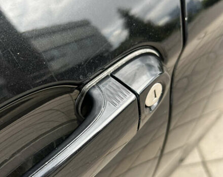 Чорний БМВ 3 Серія, об'ємом двигуна 2 л та пробігом 169 тис. км за 12500 $, фото 8 на Automoto.ua