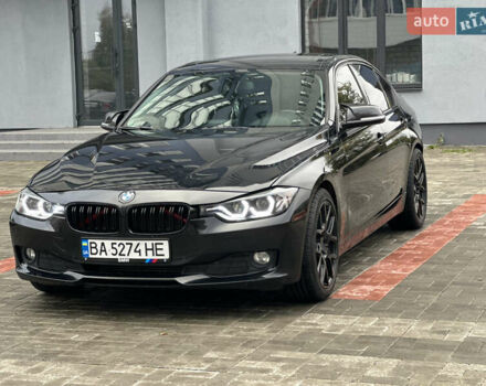БМВ 3 Серия 2015 в Черкассах на Automoto.ua Черный БМВ 3 Серия, объемом двигателя 2 л и пробегом 147 тыс. км за 14999 $, фото 2 на Automoto.ua