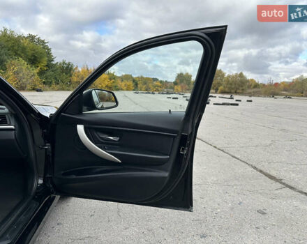Черный БМВ 3 Серия, объемом двигателя 2 л и пробегом 77 тыс. км за 13999 $, фото 20 на Automoto.ua