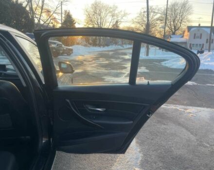 Черный БМВ 3 Серия, объемом двигателя 3 л и пробегом 78 тыс. км за 3900 $, фото 13 на Automoto.ua