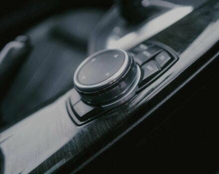 Черный БМВ 3 Серия, объемом двигателя 2 л и пробегом 140 тыс. км за 9000 $, фото 13 на Automoto.ua