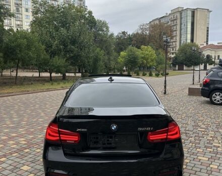 Черный БМВ 3 Серия, объемом двигателя 2 л и пробегом 197 тыс. км за 15000 $, фото 5 на Automoto.ua