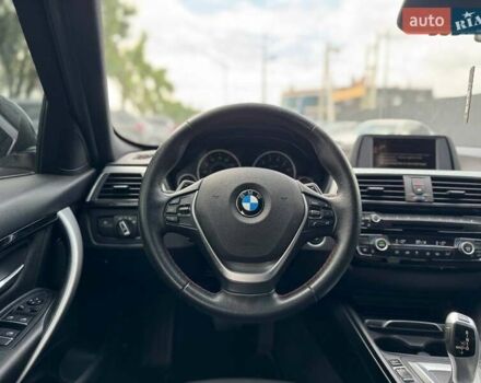 Чорний БМВ 3 Серія, об'ємом двигуна 2 л та пробігом 54 тис. км за 19400 $, фото 24 на Automoto.ua