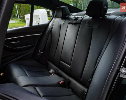 Черный БМВ 3 Серия, объемом двигателя 2 л и пробегом 220 тыс. км за 16500 $, фото 4 на Automoto.ua