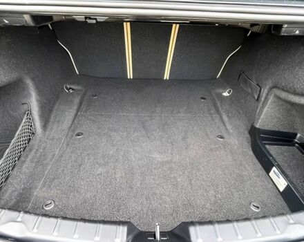 Чорний БМВ 3 Серія, об'ємом двигуна 2 л та пробігом 74 тис. км за 10000 $, фото 14 на Automoto.ua