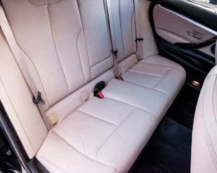 БМВ 3 Серия 2016 в Житомире на Automoto.ua Черный БМВ 3 Серия, объемом двигателя 3 л и пробегом 74 тыс. км за 14000 $, фото 10 на Automoto.ua