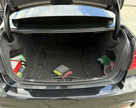 Черный БМВ 3 Серия, объемом двигателя 3 л и пробегом 93 тыс. км за 29359 $, фото 7 на Automoto.ua