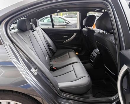 Черный БМВ 3 Серия, объемом двигателя 2 л и пробегом 72 тыс. км за 10000 $, фото 14 на Automoto.ua