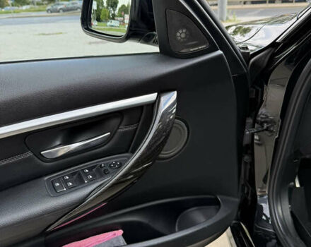 Черный БМВ 3 Серия, объемом двигателя 3 л и пробегом 93 тыс. км за 29359 $, фото 9 на Automoto.ua