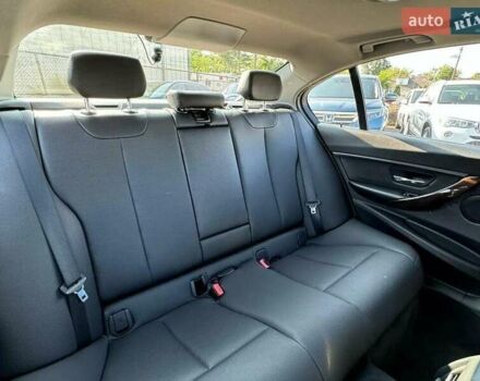 Чорний БМВ 3 Серія, об'ємом двигуна 2 л та пробігом 69 тис. км за 2200 $, фото 18 на Automoto.ua