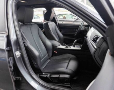 Черный БМВ 3 Серия, объемом двигателя 2 л и пробегом 71 тыс. км за 14000 $, фото 10 на Automoto.ua