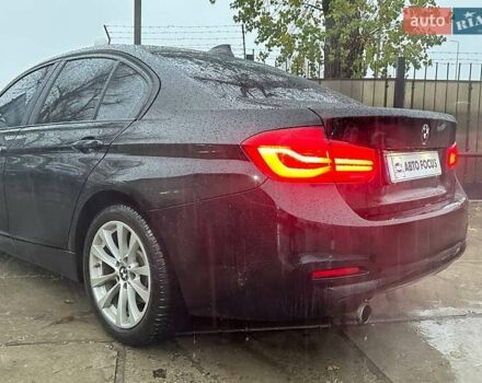 Чорний БМВ 3 Серія, об'ємом двигуна 2 л та пробігом 153 тис. км за 15990 $, фото 7 на Automoto.ua