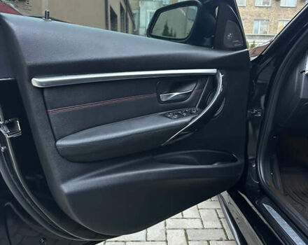 Черный БМВ 3 Серия, объемом двигателя 3 л и пробегом 164 тыс. км за 24999 $, фото 6 на Automoto.ua