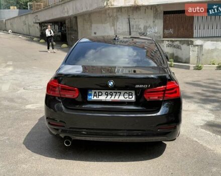 Черный БМВ 3 Серия, объемом двигателя 2 л и пробегом 156 тыс. км за 16999 $, фото 9 на Automoto.ua