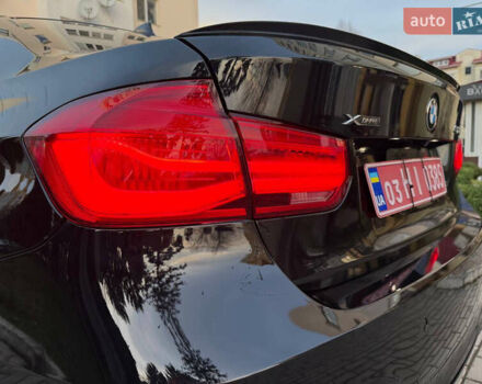 Чорний БМВ 3 Серія, об'ємом двигуна 2 л та пробігом 240 тис. км за 13300 $, фото 35 на Automoto.ua