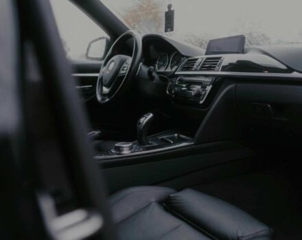 Черный БМВ 3 Серия, объемом двигателя 2 л и пробегом 140 тыс. км за 9000 $, фото 9 на Automoto.ua