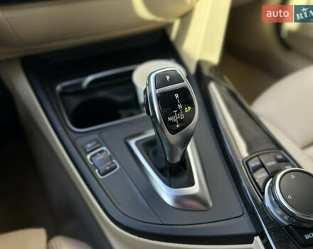 Чорний БМВ 3 Серія, об'ємом двигуна 2 л та пробігом 143 тис. км за 16700 $, фото 12 на Automoto.ua