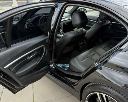 Черный БМВ 3 Серия, объемом двигателя 3 л и пробегом 93 тыс. км за 29359 $, фото 6 на Automoto.ua