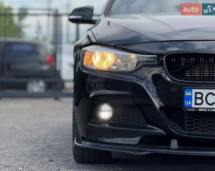 Чорний БМВ 3 Серія, об'ємом двигуна 2 л та пробігом 54 тис. км за 19400 $, фото 8 на Automoto.ua