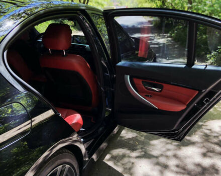 Черный БМВ 3 Серия, объемом двигателя 2 л и пробегом 131 тыс. км за 16300 $, фото 6 на Automoto.ua