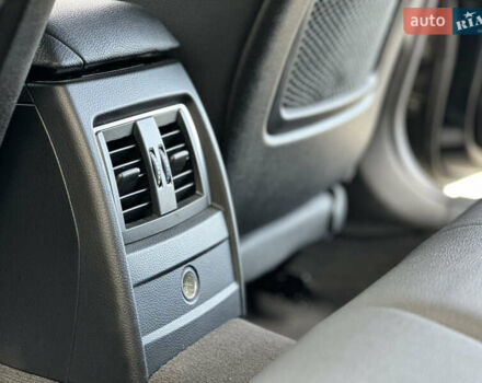 Чорний БМВ 3 Серія, об'ємом двигуна 2 л та пробігом 220 тис. км за 18999 $, фото 31 на Automoto.ua