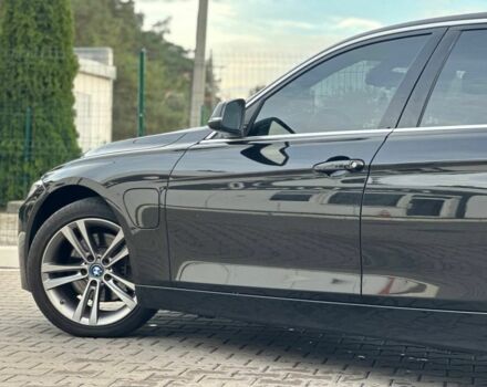 Черный БМВ 3 Серия, объемом двигателя 2 л и пробегом 112 тыс. км за 20500 $, фото 8 на Automoto.ua