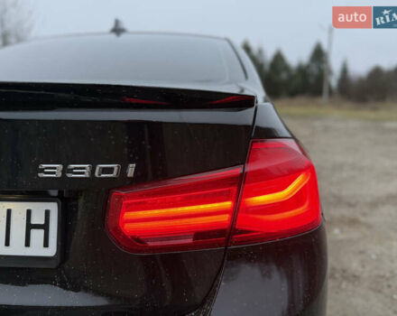 Чорний БМВ 3 Серія, об'ємом двигуна 2 л та пробігом 147 тис. км за 18300 $, фото 14 на Automoto.ua