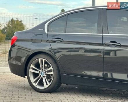 Чорний БМВ 3 Серія, об'ємом двигуна 2 л та пробігом 112 тис. км за 20500 $, фото 18 на Automoto.ua
