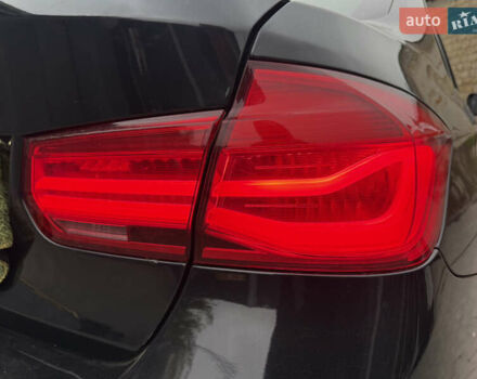Черный БМВ 3 Серия, объемом двигателя 2 л и пробегом 136 тыс. км за 9200 $, фото 12 на Automoto.ua