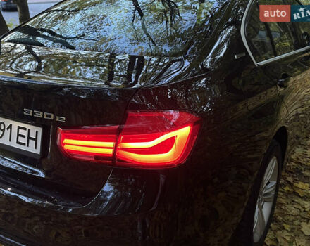 Черный БМВ 3 Серия, объемом двигателя 2 л и пробегом 119 тыс. км за 17000 $, фото 2 на Automoto.ua