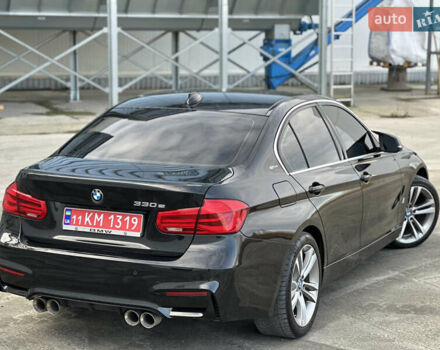 Чорний БМВ 3 Серія, об'ємом двигуна 2 л та пробігом 220 тис. км за 18999 $, фото 11 на Automoto.ua