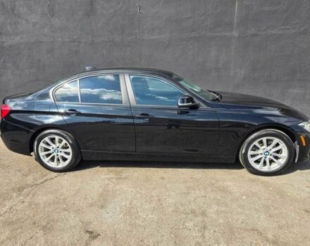 Черный БМВ 3 Серия, объемом двигателя 2 л и пробегом 37 тыс. км за 11000 $, фото 3 на Automoto.ua