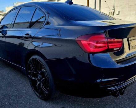 Чорний БМВ 3 Серія, об'ємом двигуна 2 л та пробігом 32 тис. км за 3900 $, фото 6 на Automoto.ua