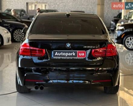 Чорний БМВ 3 Серія, об'ємом двигуна 2 л та пробігом 101 тис. км за 18490 $, фото 7 на Automoto.ua