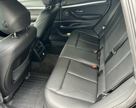 Черный БМВ 3 Серия, объемом двигателя 3 л и пробегом 121 тыс. км за 27500 $, фото 5 на Automoto.ua