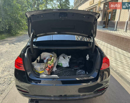 Черный БМВ 3 Серия, объемом двигателя 2 л и пробегом 206 тыс. км за 17500 $, фото 19 на Automoto.ua